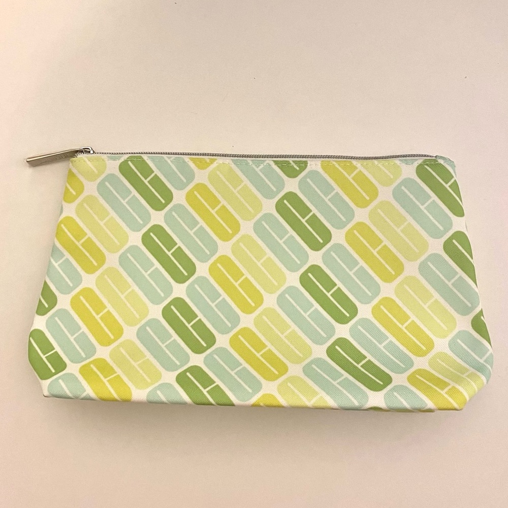 Clinique pouch. Cosmetic case. Makeup bag. Accessories pouch. Make up case. NWOT